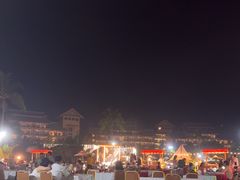 -亚龙湾希尔顿自助餐厅·海鲜·烧烤·沙滩BBQ·现场乐队