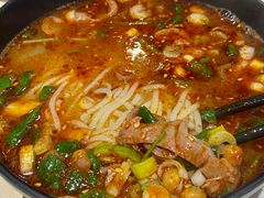 -牵人麻辣粉(粉巷店)