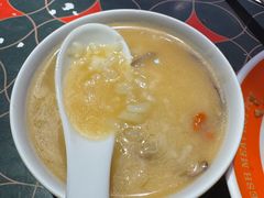 -南城十里潮汕鲜牛火锅·鲜虾生滚粥(融汇老商埠店)