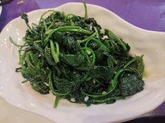 -温汤大酒店餐厅