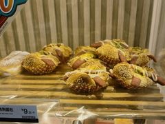 -85度C(生甜甜圈研究工坊·上海平凉店)