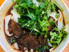 -吉庆街美食广场