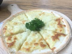 东南亚榴莲披萨-桉树林A coffee 森林餐厅(三圣乡店)