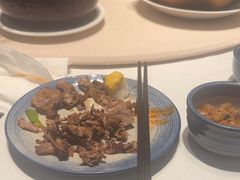 -八府香鸭·啫啫煲(华山路店)