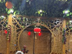 -袁小二大东北铁锅炖(吉祥村总部)