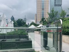 -UNI UNI(环亚凯瑟琳店)