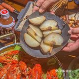 夜宵来这里撸串喝酒，好惬意！