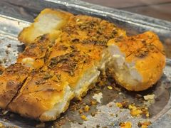 -老兰家传统烧烤炒菜泡馍(小南门店)