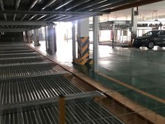 -莱茵体育生活馆