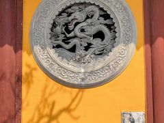 -龙华寺