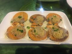 -四川小胡子海鲜(丁村万人海鲜广场店)