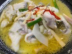 -陈生记黑鱼馆·20年活鱼现杀(宁波鼓楼店)