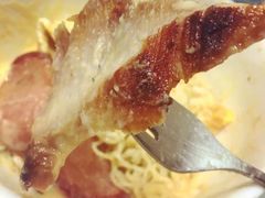 猪颈肉芝士捞公仔面-新记餐厅(香槟大厦店)
