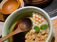 -吃饭皇帝大土家民族菜(正大广场店)