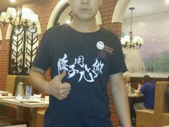 -闫府私房菜(经四路万达店)