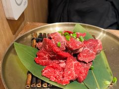 -草家酱蟹炭火烤肉店(珲春南路一店)
