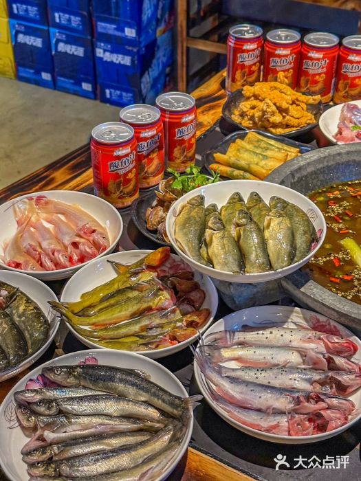 石锅苗苗鱼(武汉首店)图片