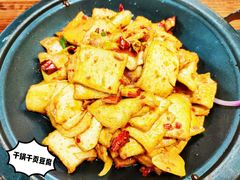 干锅千页豆腐-美达尔烧烤海鲜家常菜(泰山路店)
