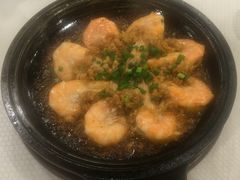 石锅蒜蓉开边虾-渔娘渔家丹东海鲜(东直门店)