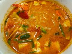 -Dang restaurant (patong phuket)