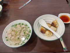 -赵宝美煎包店