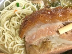 -肥佬良扣肉粉面店(梧州总店)