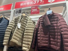 -优衣库(广州番禺万达广场店)