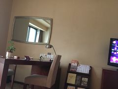 -扬子岛酒店(重庆洪崖洞解放碑店)