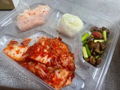 -亲昵春川鸡排(韩国美食街店)