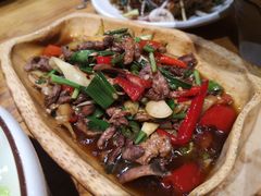 -老滇山寨•云南特色菜•地方菜•民族风情歌舞表演(金碧店)