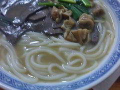 -锦泓老字号猪脏粉(东联大厦店)