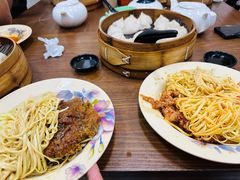 辣肉冷面-万寿斋(山阴路店)