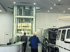 -杭州中升之星奔驰4S店(滨江店)