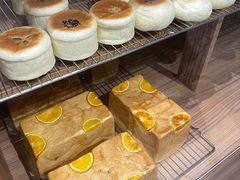 -沁屋面包店(人民东路店)