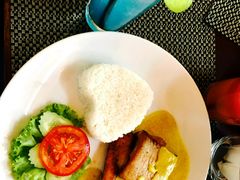 -Old House Restaurant