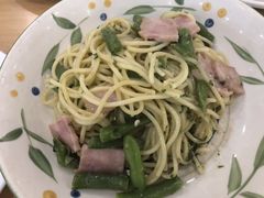 -萨莉亚意式餐厅(东川路店)