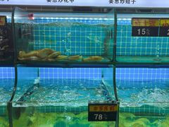 -覃记海鲜美食餐厅