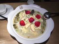 水果柠檬酸菜鱼-江渔儿酸菜鱼(东山店)