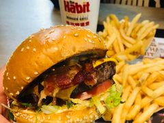 BBQ培根牛肉特堡-The Habit Burger Grill 哈比特汉堡(复兴soho店)
