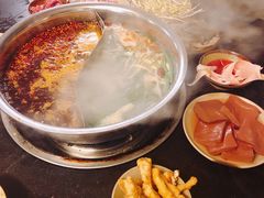 -岗上渣渣老火锅(两路口店)