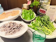 -鼎鼎香·港式火锅(北京SKP店)