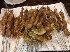 -亮亮烧烤(积玉桥总店)