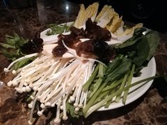 -猪啊牛呀羊啊铜盘烤肉(正大广场店)