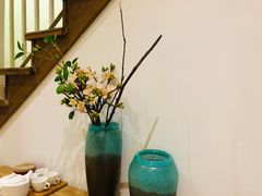 -田园东方蜜桃村的田野营地