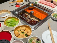 -海底捞火锅(宝龙广场夜宵主题店)