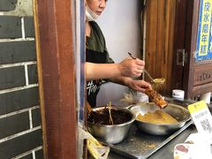 -玛马艾脆皮水磨年糕(湖北路87-89小区店)