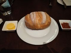 餐前面包-北京华彬费尔蒙酒店·刃餐厅
