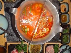 -湊湊火锅·茶憩(新中关购物中心店)