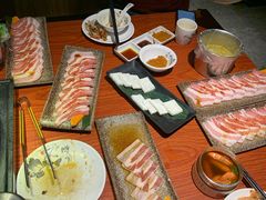 -山之屋炭火烧肉·生啤畅饮(大朗万科中央公园店)