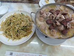 -一口猪海鲜浑锅·东北家常菜